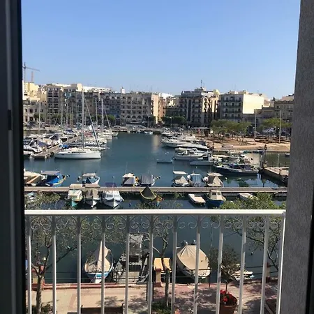 Sunrise Yacht Marina